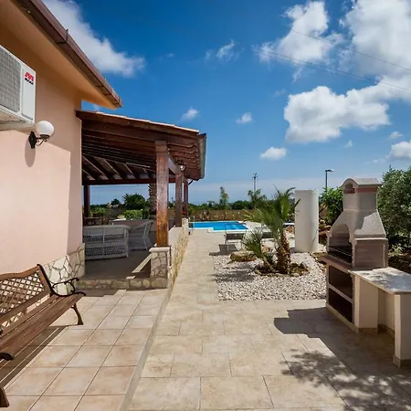 Villa Mirto *